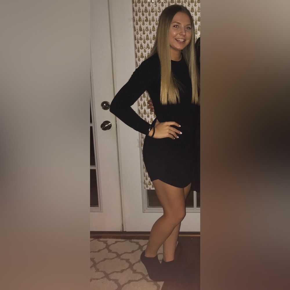 Forever 21 Black Long Sleeve Dress